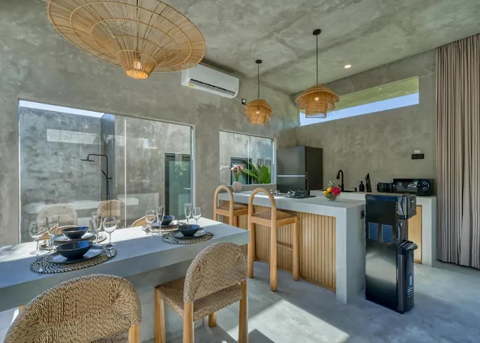 2 Bedroom Entire Place Big Isa R Villa *