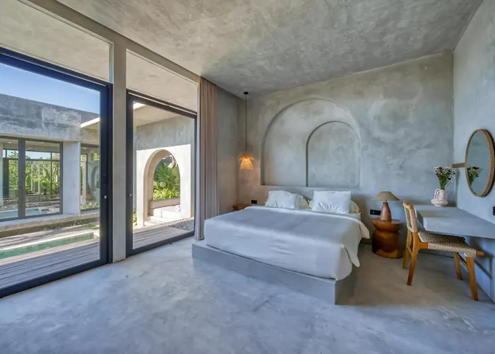 2 Bedroom Entire Place Big Isa R *