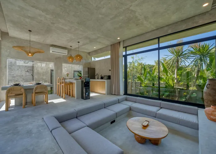2 Bedroom Entire Place Big Isa R Uluwatu (Bali)