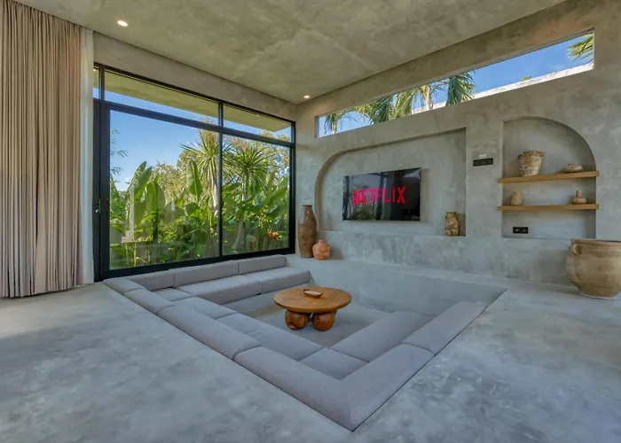 Villa 2 Bedroom Entire Place Big Isa R *